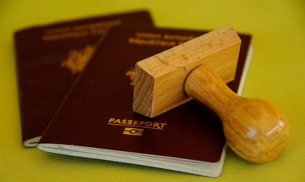NFT-uses-identity-passport